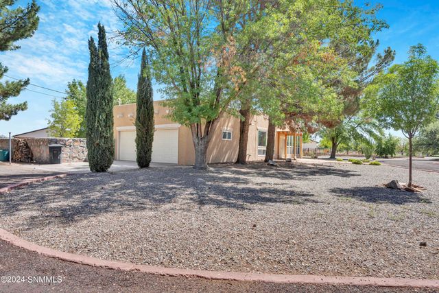 4208 Escondido Lane, Las Cruces, NM 88005