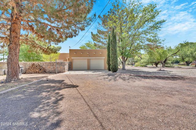 4208 Escondido Lane, Las Cruces, NM 88005