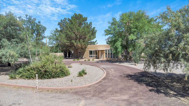 4208 Escondido Lane, Las Cruces, NM 88005
