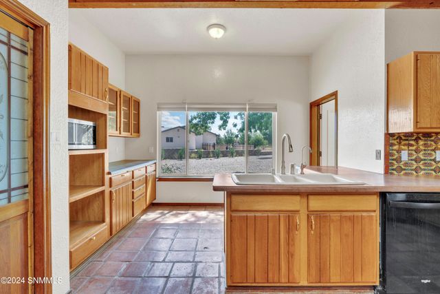 4208 Escondido Lane, Las Cruces, NM 88005