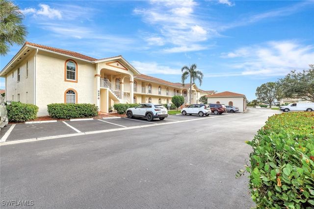 648 Mardel CT 708, Naples, FL 34104