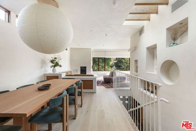 1939 Lake Shore Avenue, Los Angeles, CA 90039