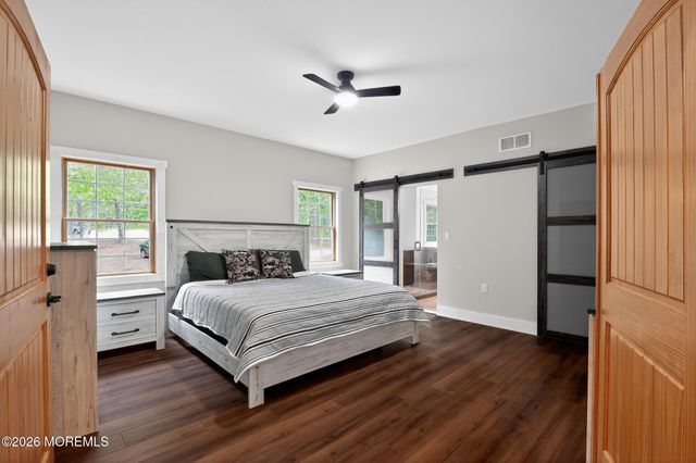53 Jones Road, Barnegat, NJ 08005