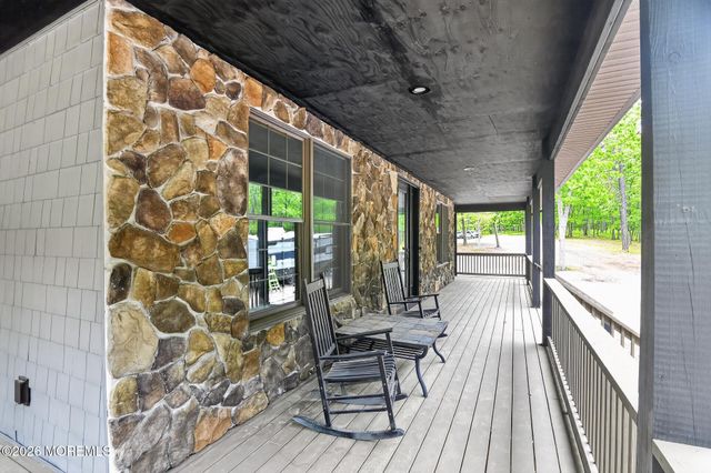 53 Jones Road, Barnegat, NJ 08005