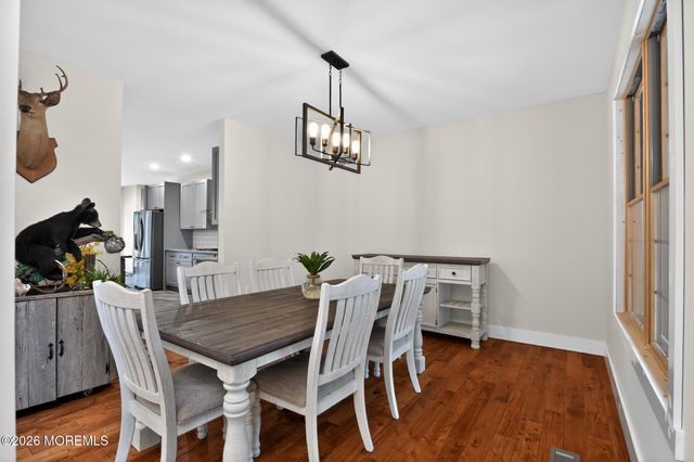 53 Jones Road, Barnegat, NJ 08005