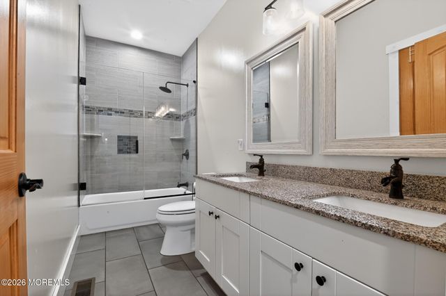 53 Jones Road, Barnegat, NJ 08005