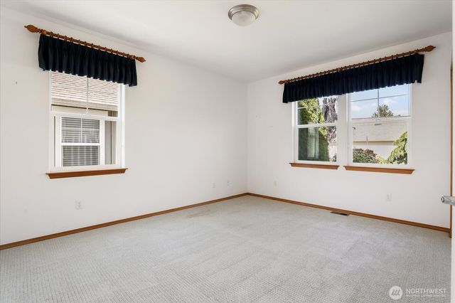1341 SW Xavier Drive, Oak Harbor, WA 98277