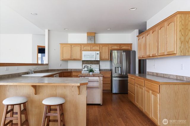 1341 SW Xavier Drive, Oak Harbor, WA 98277