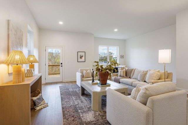 348 Tucker Street, Chattanooga, TN 37405