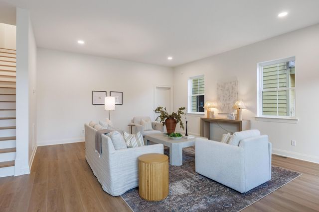 348 Tucker Street, Chattanooga, TN 37405