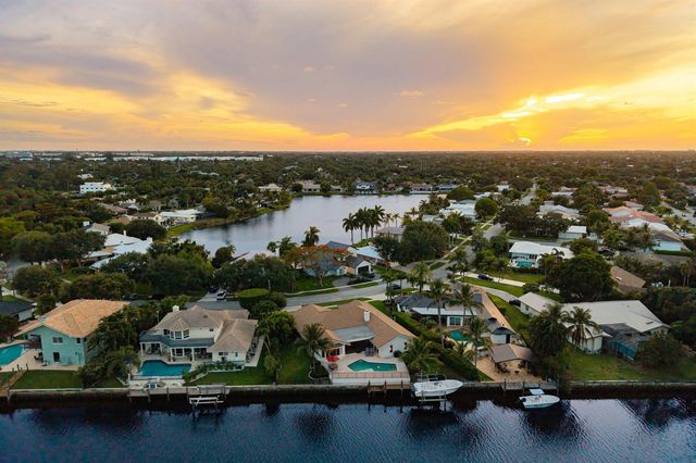 763 Camino Lakes Circle, Boca Raton, FL 33486