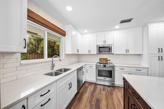 763 Camino Lakes Circle, Boca Raton, FL 33486