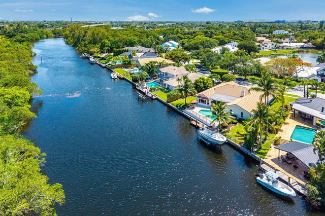 763 Camino Lakes Circle, Boca Raton, FL 33486