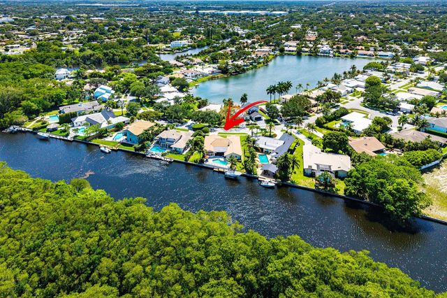 763 Camino Lakes Circle, Boca Raton, FL 33486