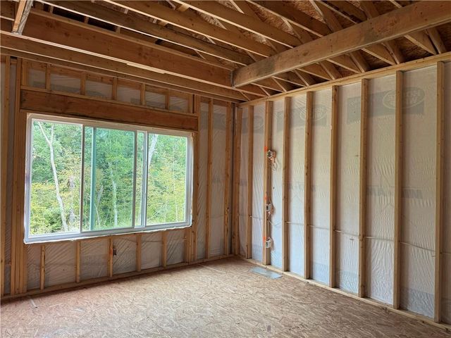 2116 Deerfield Terrace, Liberty, MO 64068