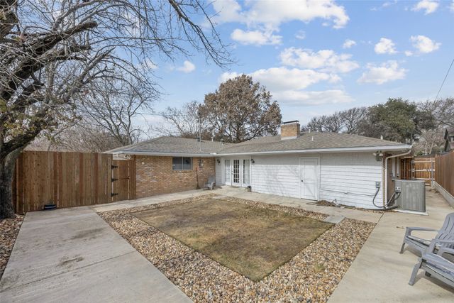 9740 Dartridge Drive, Dallas, TX 75238