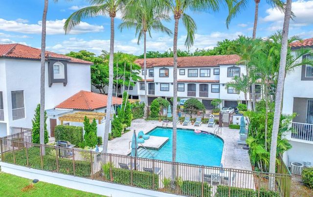 20889 St Andrews Boulevard, Boca Raton, FL 33433