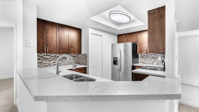 20889 St Andrews Boulevard, Boca Raton, FL 33433