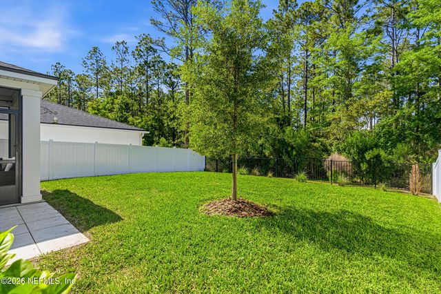 124 MEADOW CREEK Drive, St. Johns, FL 32259