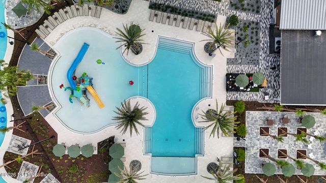 124 MEADOW CREEK Drive, St. Johns, FL 32259