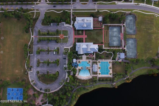 124 MEADOW CREEK Drive, St. Johns, FL 32259