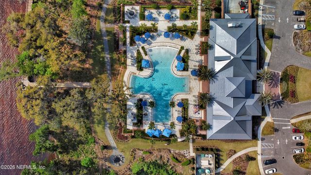 124 MEADOW CREEK Drive, St. Johns, FL 32259