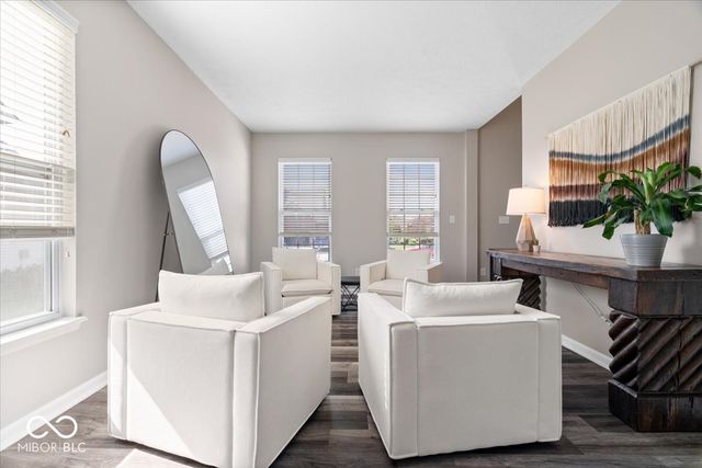 5830 W Glenview Drive, Mccordsville, IN 46055