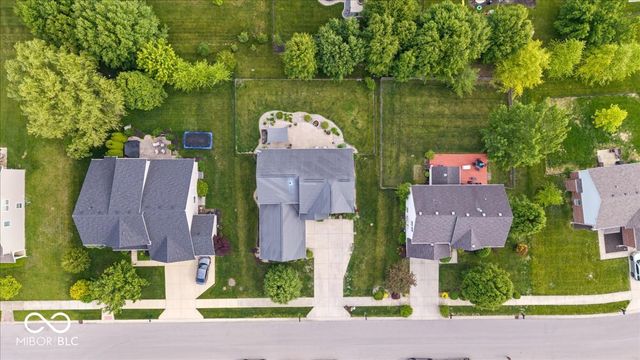 5830 W Glenview Drive, Mccordsville, IN 46055