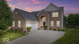 5830 W Glenview Drive, Mccordsville, IN 46055