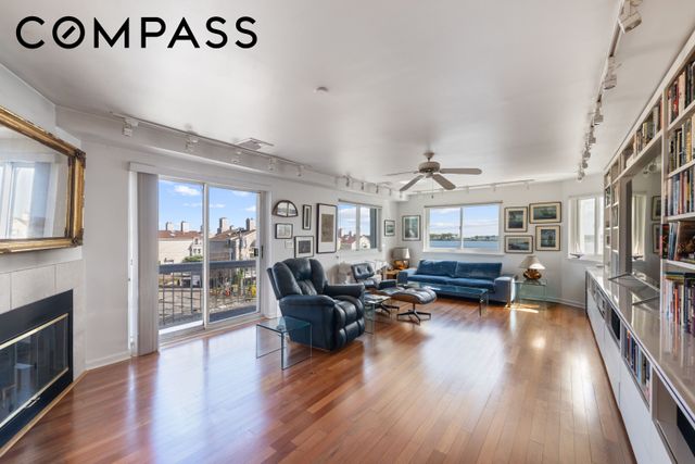 190 Schofield Street # 3A, New York City, NY 10464
