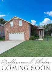 2514 Keegan Dr, Murfreesboro, TN 37130