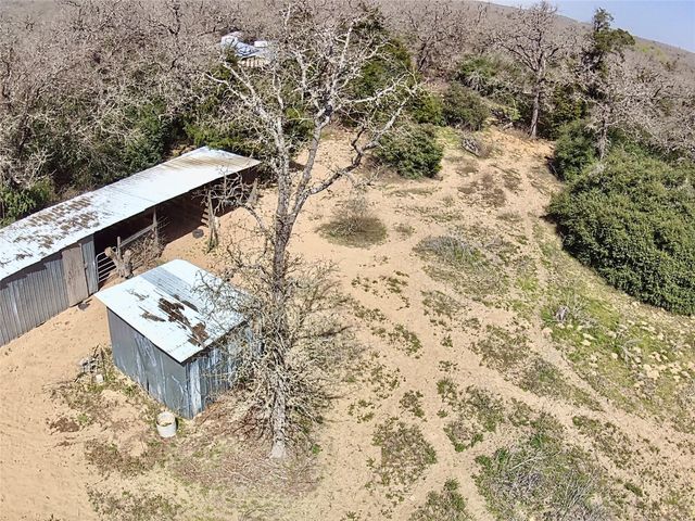 1218 Private Road 3063, Lexington, TX 78947