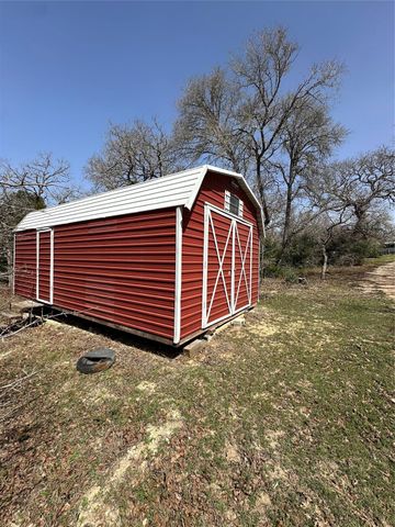 1218 Private Road 3063, Lexington, TX 78947