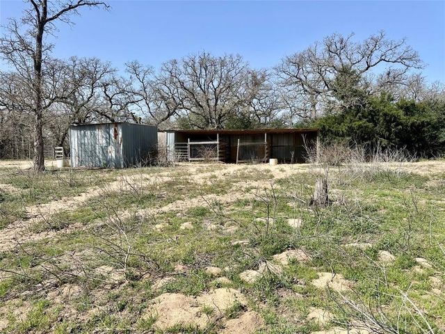 1218 Private Road 3063, Lexington, TX 78947