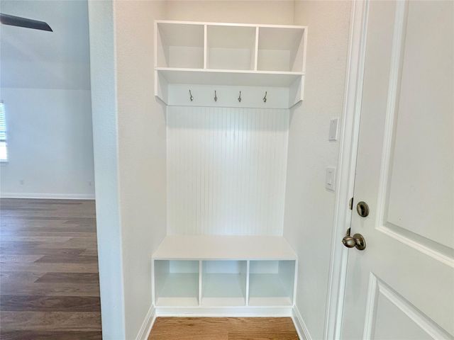 399 Porter Country PKWY, Buda, TX 78610