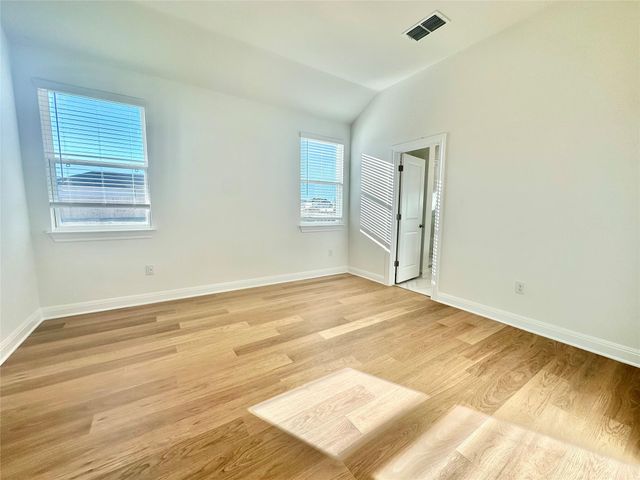 399 Porter Country PKWY, Buda, TX 78610