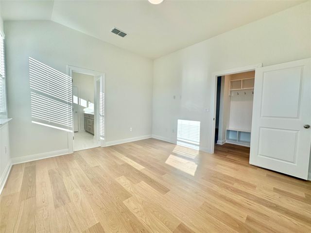 399 Porter Country PKWY, Buda, TX 78610