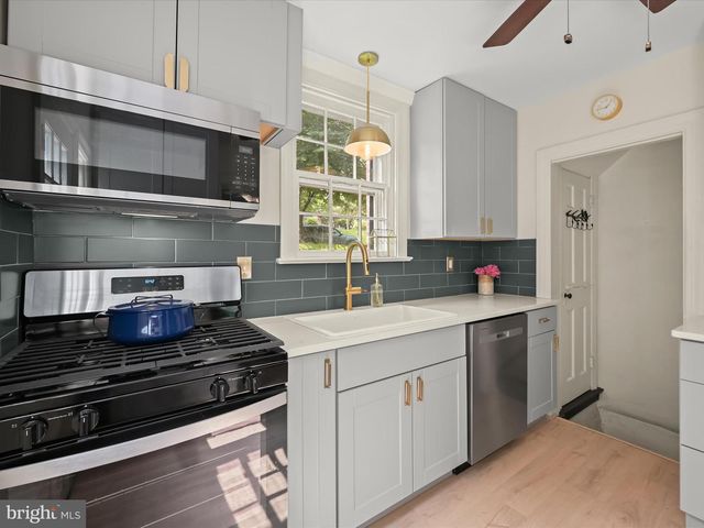 831 GLEN ALLEN DRIVE, Baltimore, MD 21229