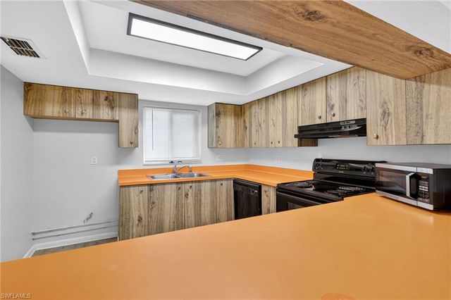 1118 SW 48th TER # 203, Cape Coral, FL 33914