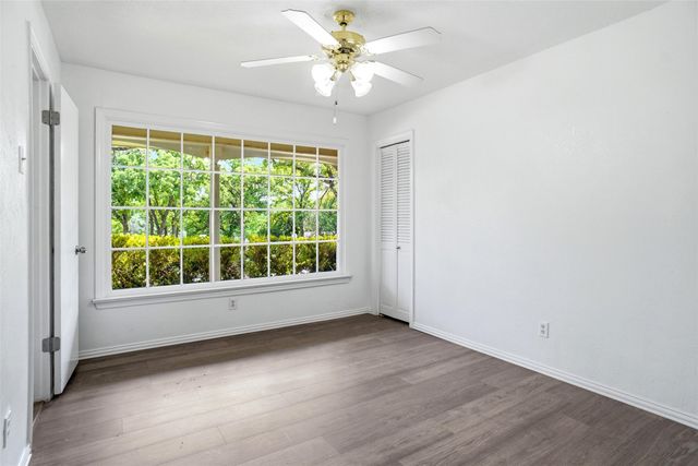 2907 Lakeshore Court, Arlington, TX 76013