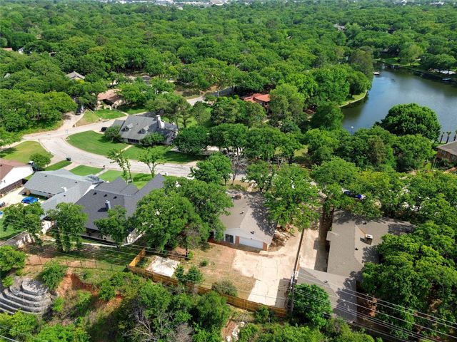 2907 Lakeshore Court, Arlington, TX 76013