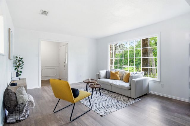 2907 Lakeshore Court, Arlington, TX 76013