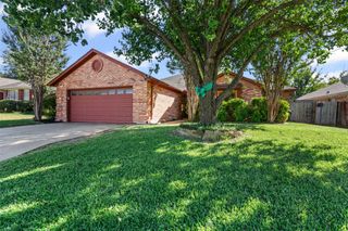 4841 Barberry Drive, Fort Worth, TX 76133