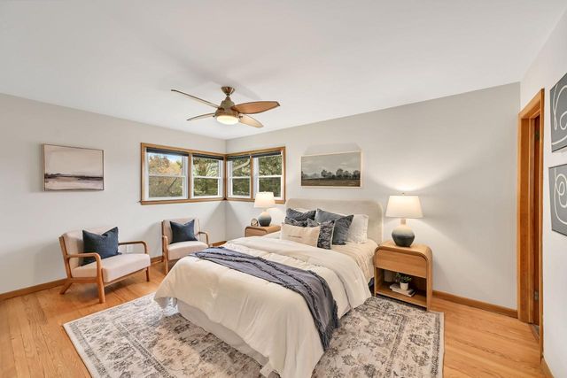 9032 N Regent ROAD, Bayside, WI 53217