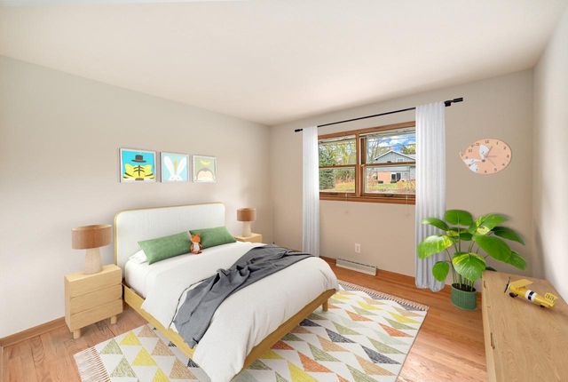 9032 N Regent ROAD, Bayside, WI 53217