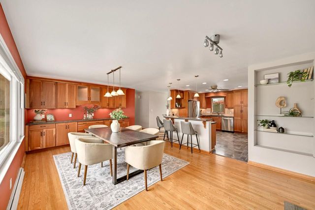 9032 N Regent ROAD, Bayside, WI 53217