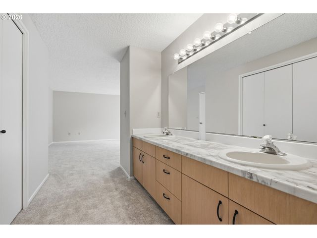 3300 Ne 164TH St K1, Ridgefield, WA 98642