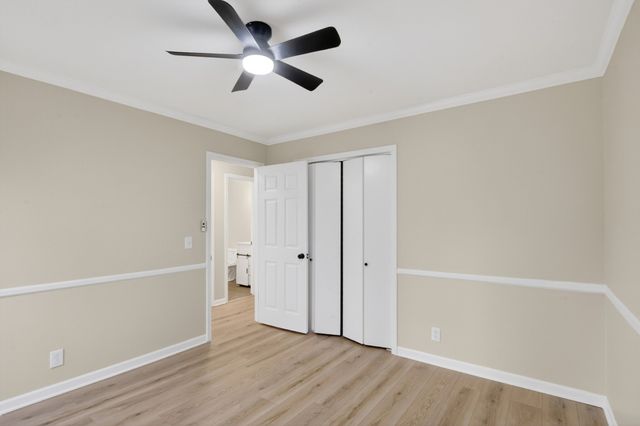 1233 Jacksons Hill Rd, Hermitage, TN 37076