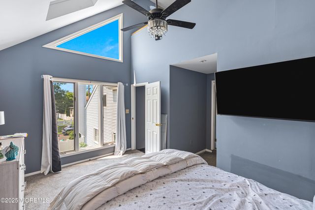 76 Woodland Drive, Keyport, NJ 07735