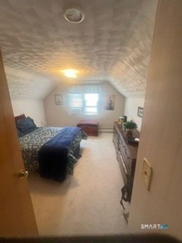 35 Circle Drive, Enfield, CT 06082